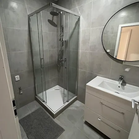 Moderni Byt S Balkonem Apartment Prague