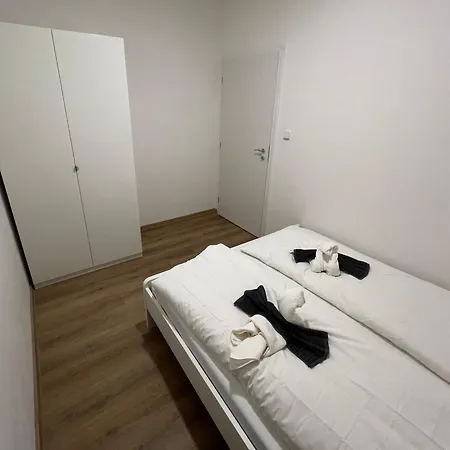 Διαμέρισμα Moderni Byt S Balkonem Πράγα